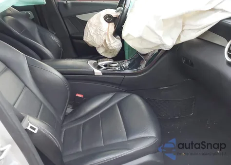 2015 Mercedes-Benz C 300 4Matic/Luxury 4Matic/Sport 4Matic from USA, damaged, VIN 55SWF4KB5FU071881